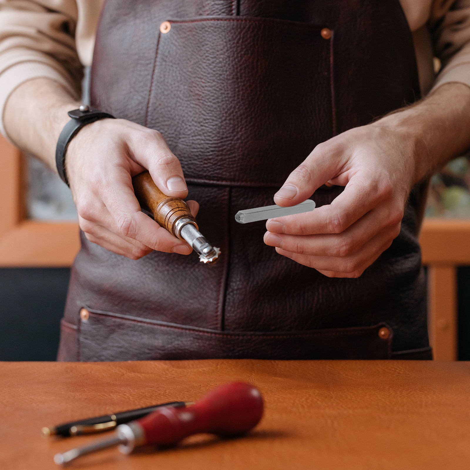 Leatherwork Patterns Free - مجموعة أختام فولاذية 12 قطعة بنقوش