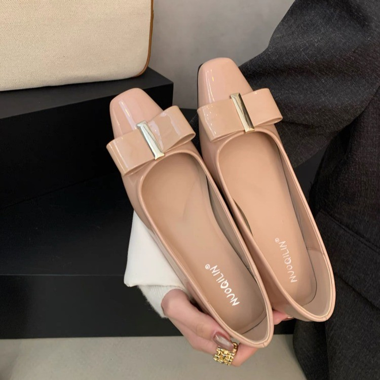 أحذية نسائية جديدة 2026 بتصميم - مراجعة Leatherwork In French وسعره